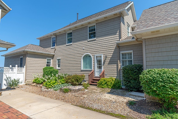 Section3_West2_7R35367-HDR